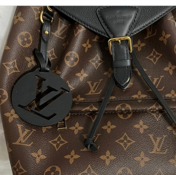 💥SOLD💥Louis Vuitton Montsouris Bag Charm - Picture 3 of 7